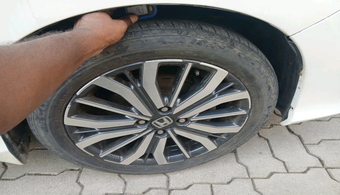 2019 Honda City 1.5L I-VTEC ZX, Petrol, Manual, 50,916 km, tyre