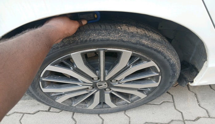 2019 Honda City 1.5L I-VTEC ZX, Petrol, Manual, 50,916 km, tyre