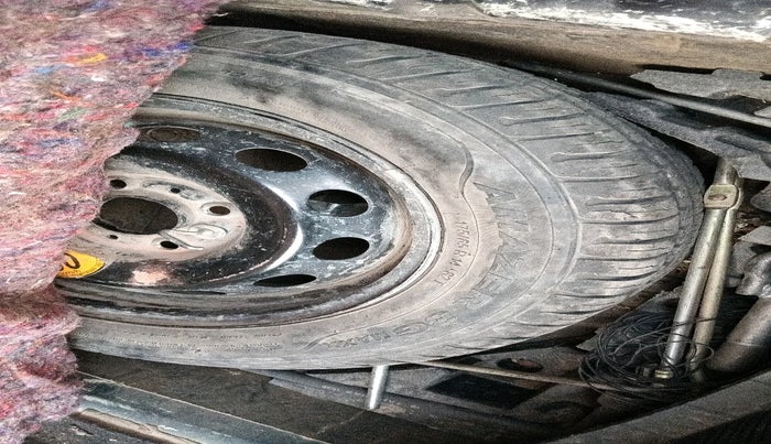 2019 Tata TIGOR XZ PETROL, Petrol, Manual, 57,732 km, tyre