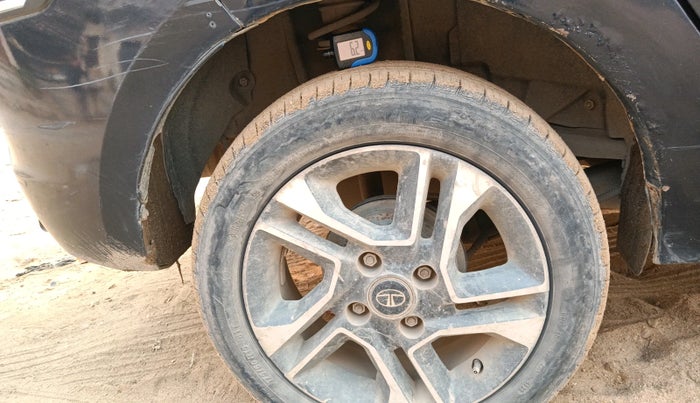 2019 Tata TIGOR XZ PETROL, Petrol, Manual, 57,732 km, tyre