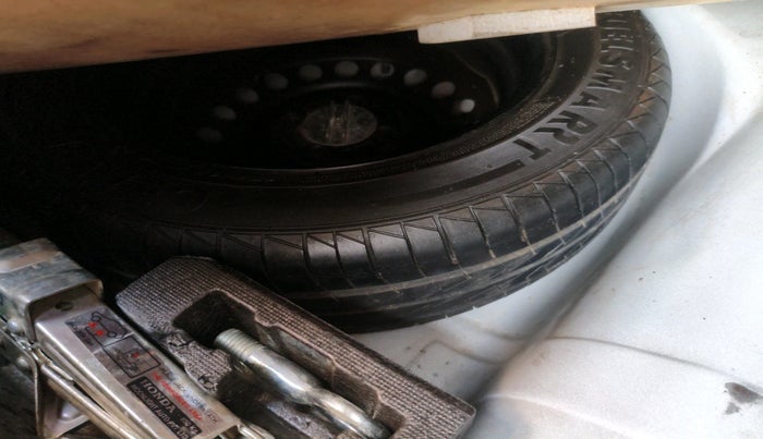 2016 Honda Amaze 1.2L I-VTEC SX, Petrol, Manual, 58,615 km, tyre