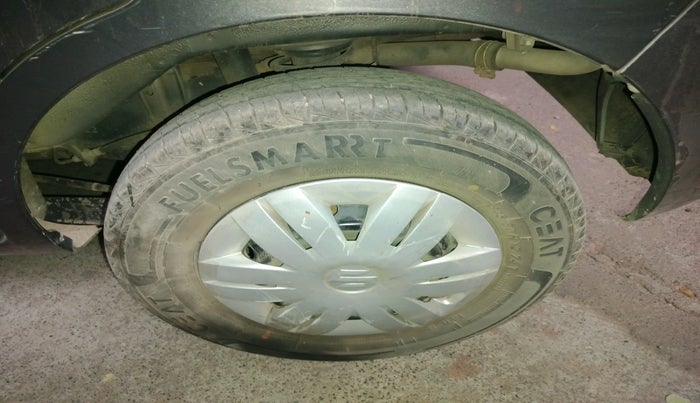 2022 Maruti Alto VXI, Petrol, Manual, 37,227 km, tyre