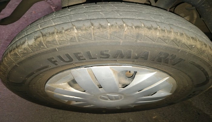 2022 Maruti Alto VXI, Petrol, Manual, 37,227 km, tyre