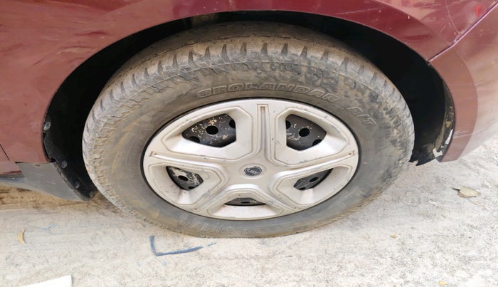 2018 Mahindra MARAZZO M4 7 STR, Diesel, Manual, 1,09,492 km, tyre