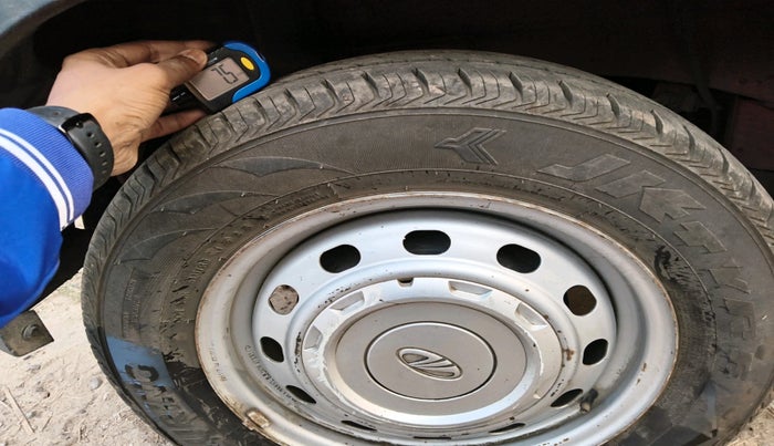 2020 Mahindra KUV 100 NXT K2+ P 6 STR, Petrol, Manual, 75,583 km, tyre