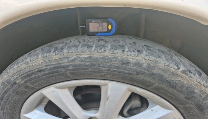 2013 Tata Indigo ECS VX CR4, Diesel, Manual, 1,20,419 km, tyre