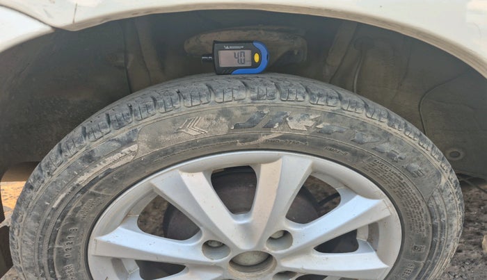 2013 Tata Indigo ECS VX CR4, Diesel, Manual, 1,20,419 km, tyre