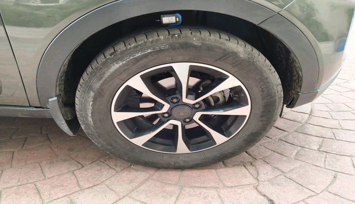 2021 Tata NEXON XZ PLUS DIESEL SUNROOF, Diesel, Manual, 58,410 km, tyre