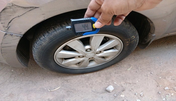 2013 Hyundai i20 SPORTZ 1.2, Petrol, Manual, 43,849 km, tyre