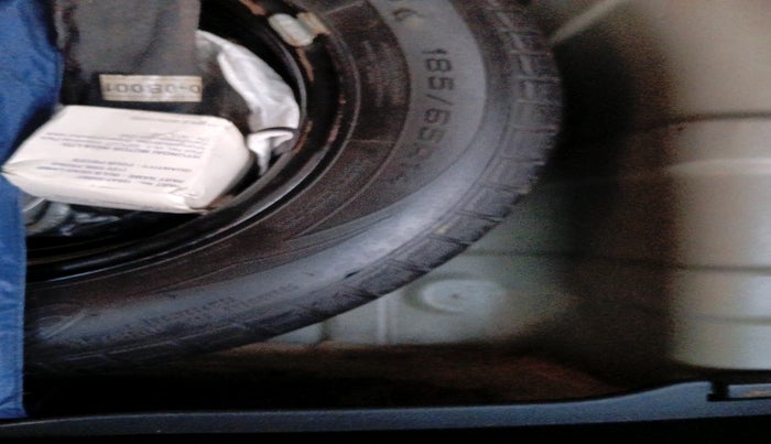 2013 Hyundai i20 SPORTZ 1.2, Petrol, Manual, 43,849 km, tyre