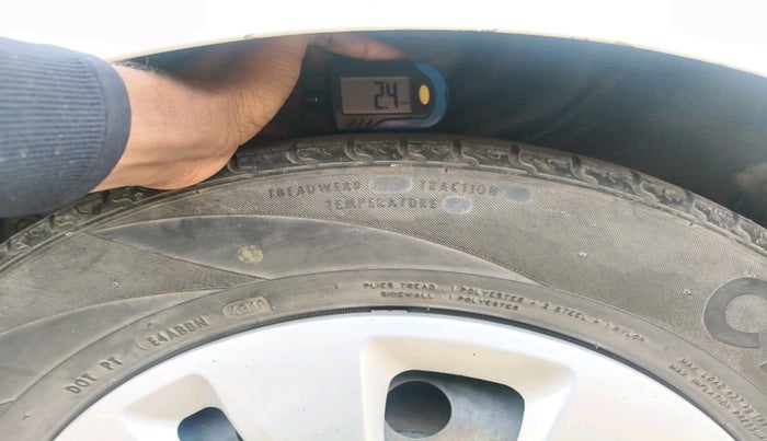 2011 Hyundai i10 SPORTZ 1.2, Petrol, Manual, 70,442 km, tyre