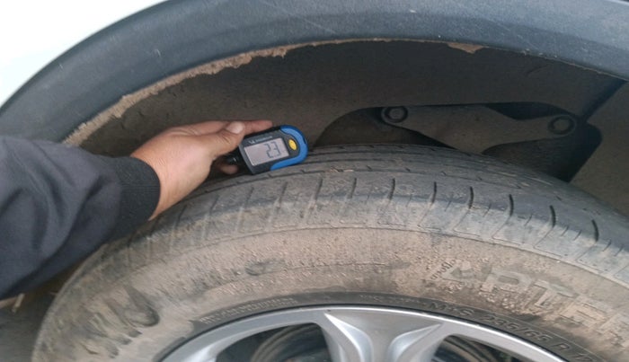 2023 Tata Harrier XTA 2.0L KRYOTEC PLUS, Diesel, Automatic, 42,357 km, tyre