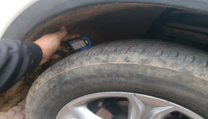 2023 Tata Harrier XTA 2.0L KRYOTEC PLUS, Diesel, Automatic, 42,357 km, tyre