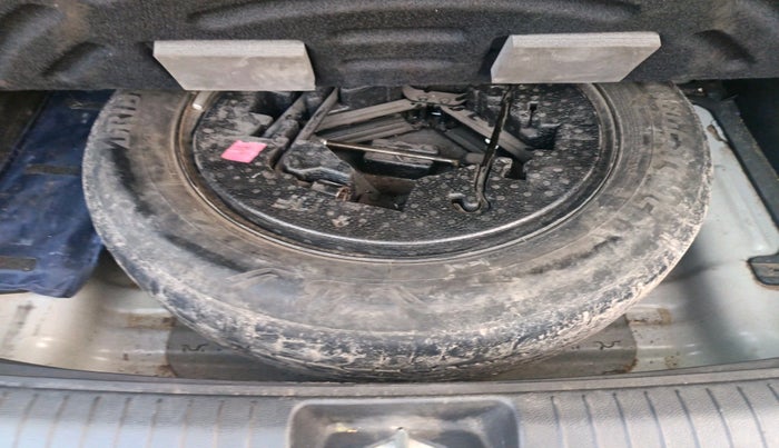 2017 Hyundai Creta SX PLUS AT 1.6 DIESEL, Diesel, Automatic, 1,34,370 km, tyre