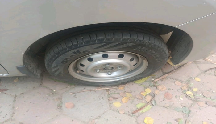 2014 Maruti Wagon R 1.0 LXI, Petrol, Manual, 42,375 km, tyre