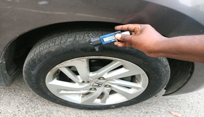 2016 Honda Jazz 1.2L I-VTEC V, Petrol, Manual, 50,731 km, tyre