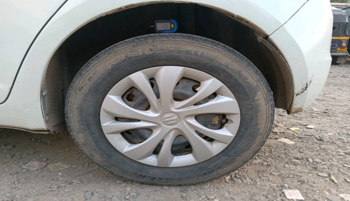 2011 Maruti Swift VDI, Diesel, Manual, 96,745 km, tyre