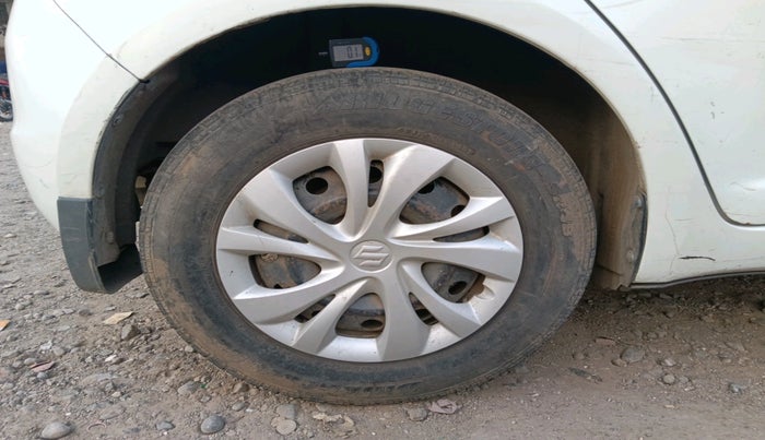 2011 Maruti Swift VDI, Diesel, Manual, 96,745 km, tyre