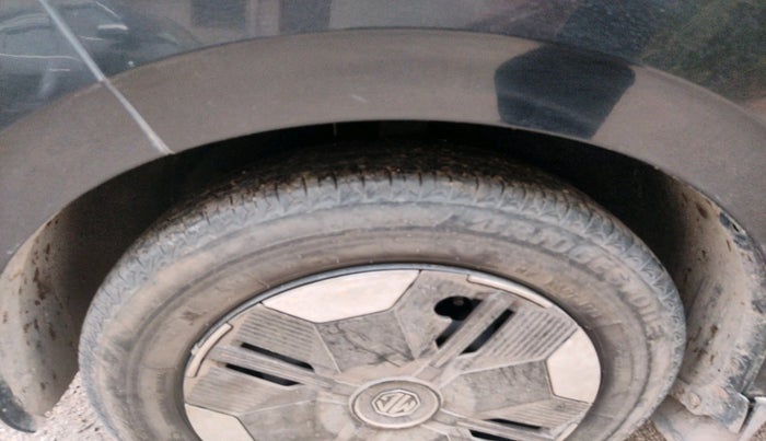 2023 MG COMET PLAY, Electric, Automatic, 51,530 km, tyre