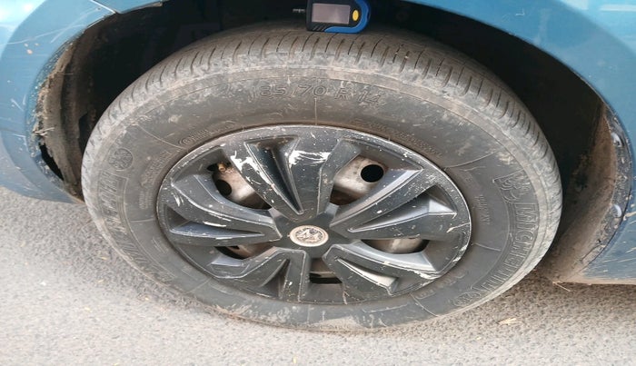 2012 Maruti Swift Dzire VDI, Diesel, Manual, 1,84,997 km, tyre