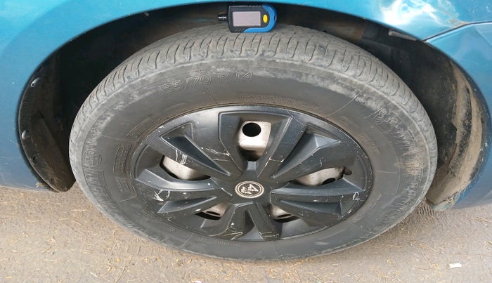 2012 Maruti Swift Dzire VDI, Diesel, Manual, 1,84,997 km, tyre