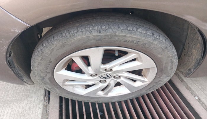 2015 Honda Jazz 1.5L I-DTEC V, Diesel, Manual, 51,380 km, tyre