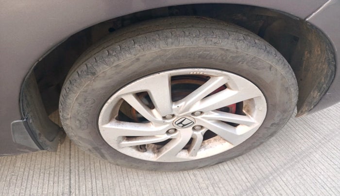 2015 Honda Jazz 1.5L I-DTEC V, Diesel, Manual, 51,380 km, tyre