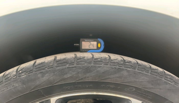 2018 Mahindra MARAZZO M8 7 STR, Diesel, Manual, 1,82,340 km, tyre