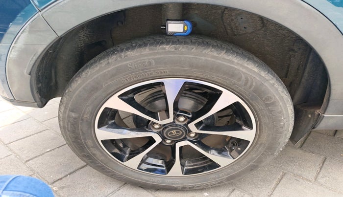 2021 Tata NEXON EV XZ PLUS, Electric, Automatic, 38,971 km, tyre