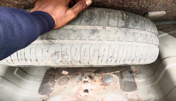 2013 Hyundai i20 MAGNA 1.4 CRDI, Diesel, Manual, 86,099 km, tyre