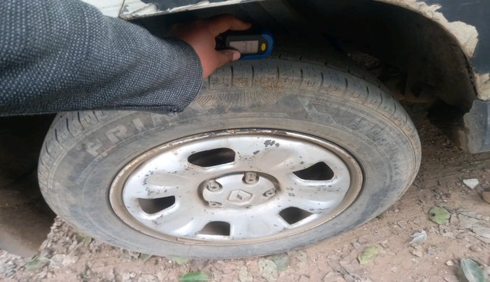 2014 Renault Duster 85 PS RXE DIESEL, Diesel, Manual, 1,25,145 km, tyre