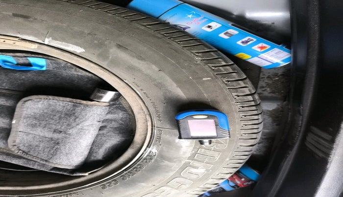 2021 KIA SELTOS HTK PLUS 1.5, Petrol, Manual, 43,312 km, tyre