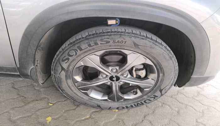 2021 KIA SELTOS HTK PLUS 1.5, Petrol, Manual, 43,312 km, tyre