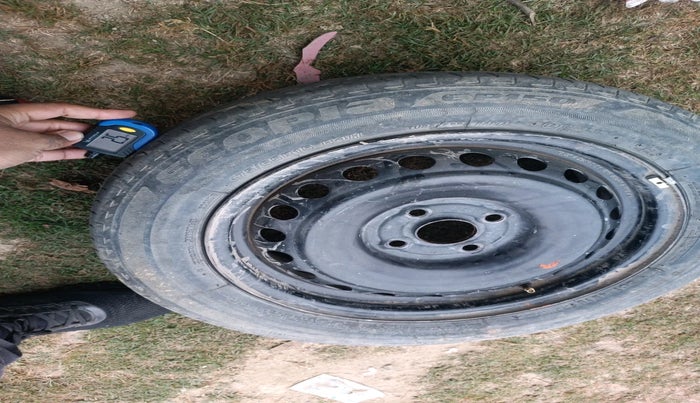 2020 Maruti IGNIS SIGMA 1.2, Petrol, Manual, 60,572 km, tyre