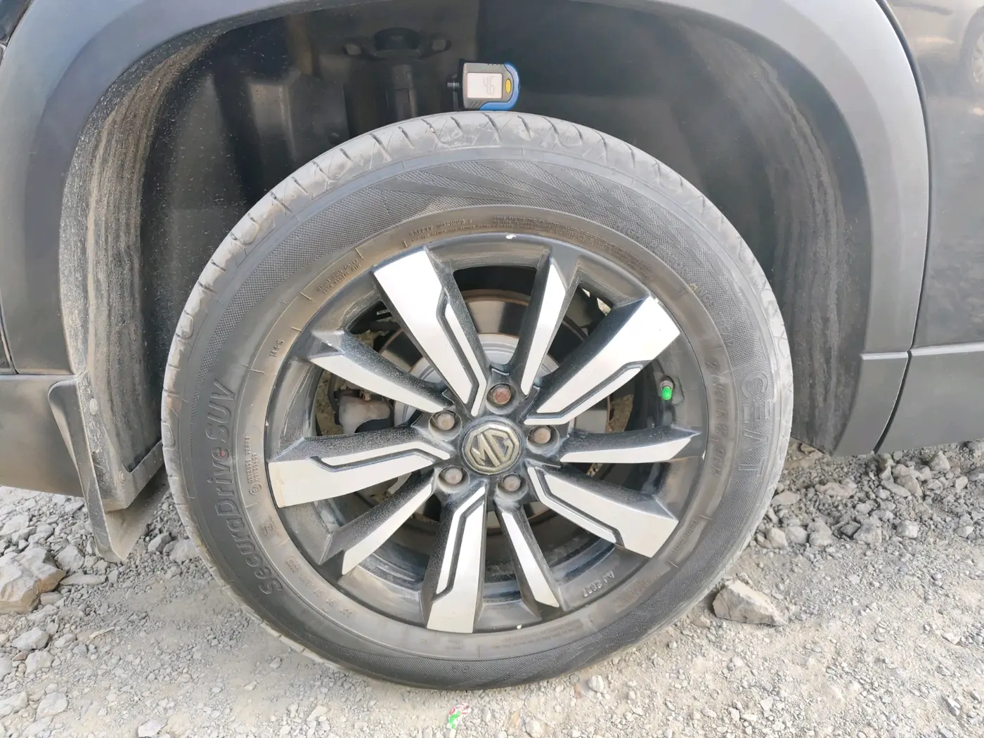 2020 MG HECTOR SHARP HYBRID 1.5 PETROL, Petrol, Manual, 1,00,330 km, tyre