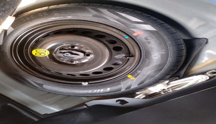 2023 Maruti Baleno ZETA PETROL 1.2, Petrol, Manual, 43,537 km, tyre