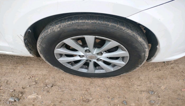 2014 Maruti Ertiga VDI, Diesel, Manual, 1,31,640 km, tyre