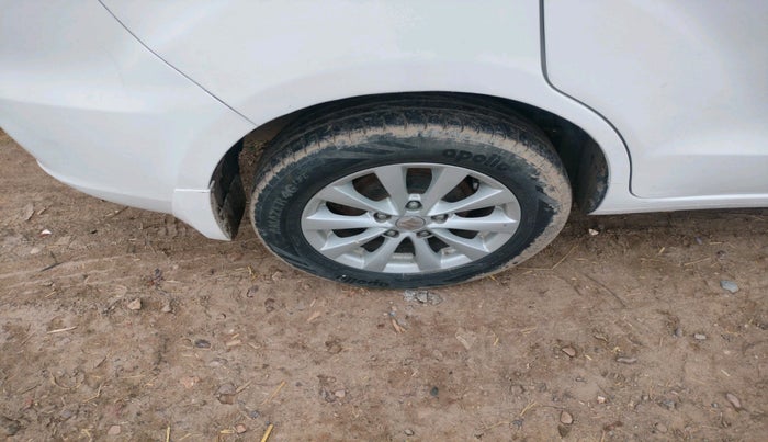 2014 Maruti Ertiga VDI, Diesel, Manual, 1,31,640 km, tyre