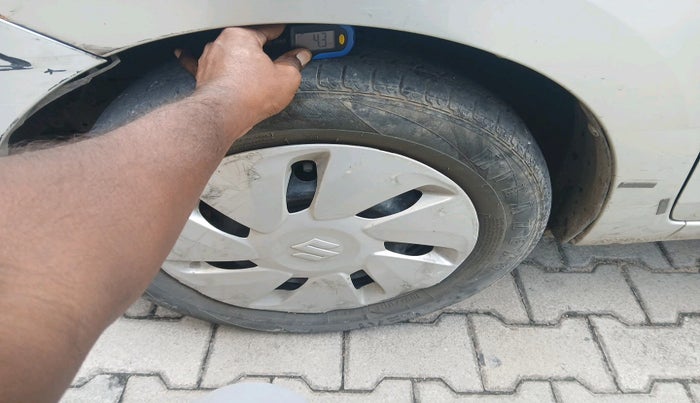 2016 Maruti Celerio ZXI AMT, Petrol, Automatic, 49,914 km, tyre