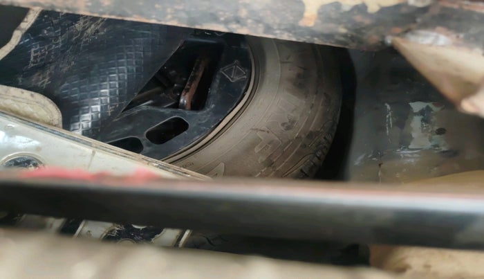 2011 Hyundai i10 SPORTZ 1.2, Petrol, Manual, 49,842 km, tyre