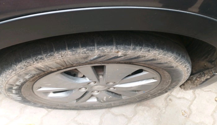 2016 Maruti S Cross ALPHA 1.3, Diesel, Manual, 1,35,240 km, tyre