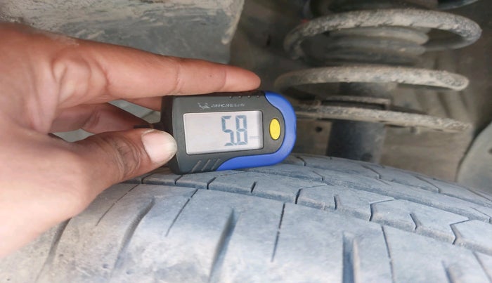 2018 Maruti Vitara Brezza ZDI PLUS, Diesel, Manual, 1,13,159 km, tyre