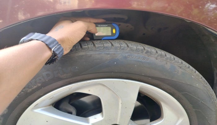 2015 Honda City 1.5L I-VTEC V MT, Petrol, Manual, 47,679 km, tyre