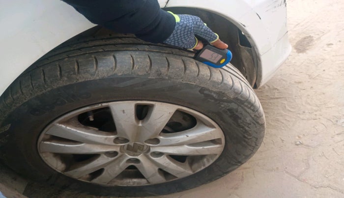 2015 Maruti Ertiga ZDI SHVS, Diesel, Manual, 1,46,625 km, tyre