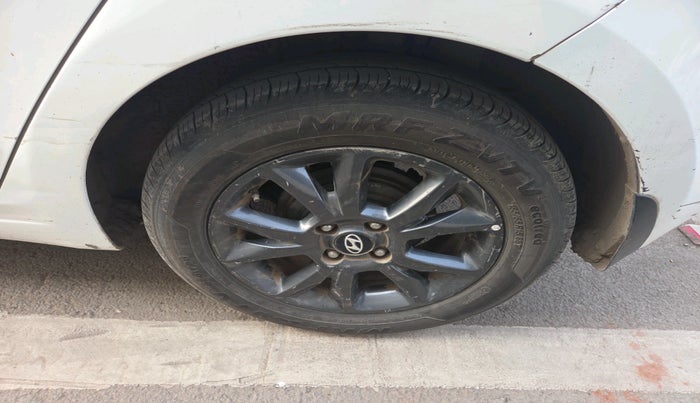 2019 Hyundai Elite i20 SPORTZ PLUS  1.2 CVT, Petrol, Automatic, 68,209 km, tyre