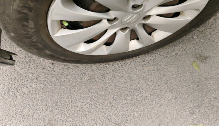 2017 Maruti Baleno DELTA PETROL 1.2, Petrol, Manual, 1,21,510 km, tyre