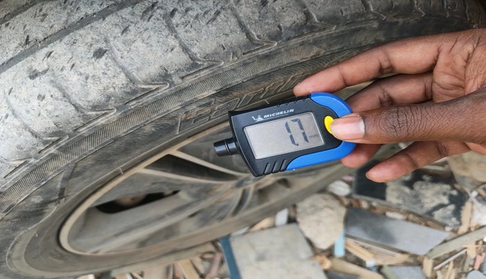 2018 Hyundai Creta SX PLUS AT 1.6 DIESEL, Diesel, Automatic, 2,08,012 km, tyre