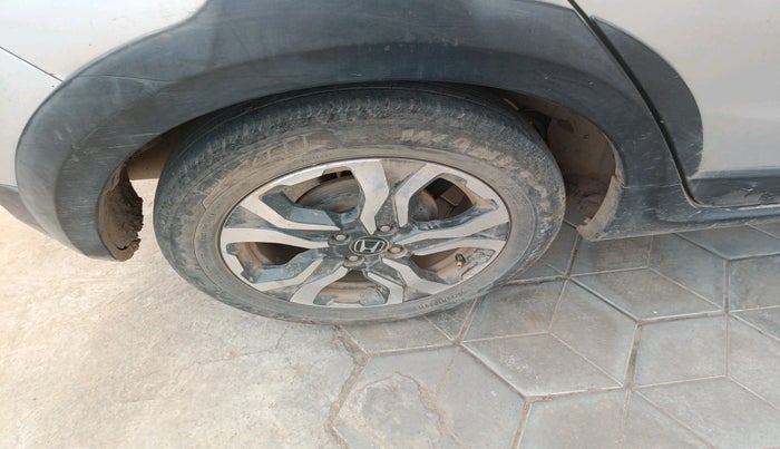 2017 Honda WR-V 1.5L I-DTEC VX MT, Diesel, Manual, 1,19,784 km, tyre