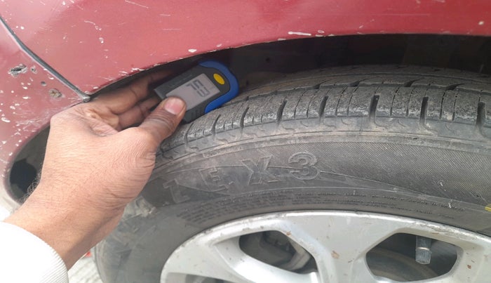 2017 Ford Figo Aspire TITANIUM 1.2 PETROL, Petrol, Manual, 54,102 km, tyre