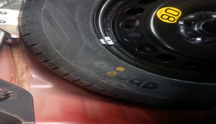 2024 Toyota Glanza G AMT, Petrol, Automatic, 17,622 km, tyre